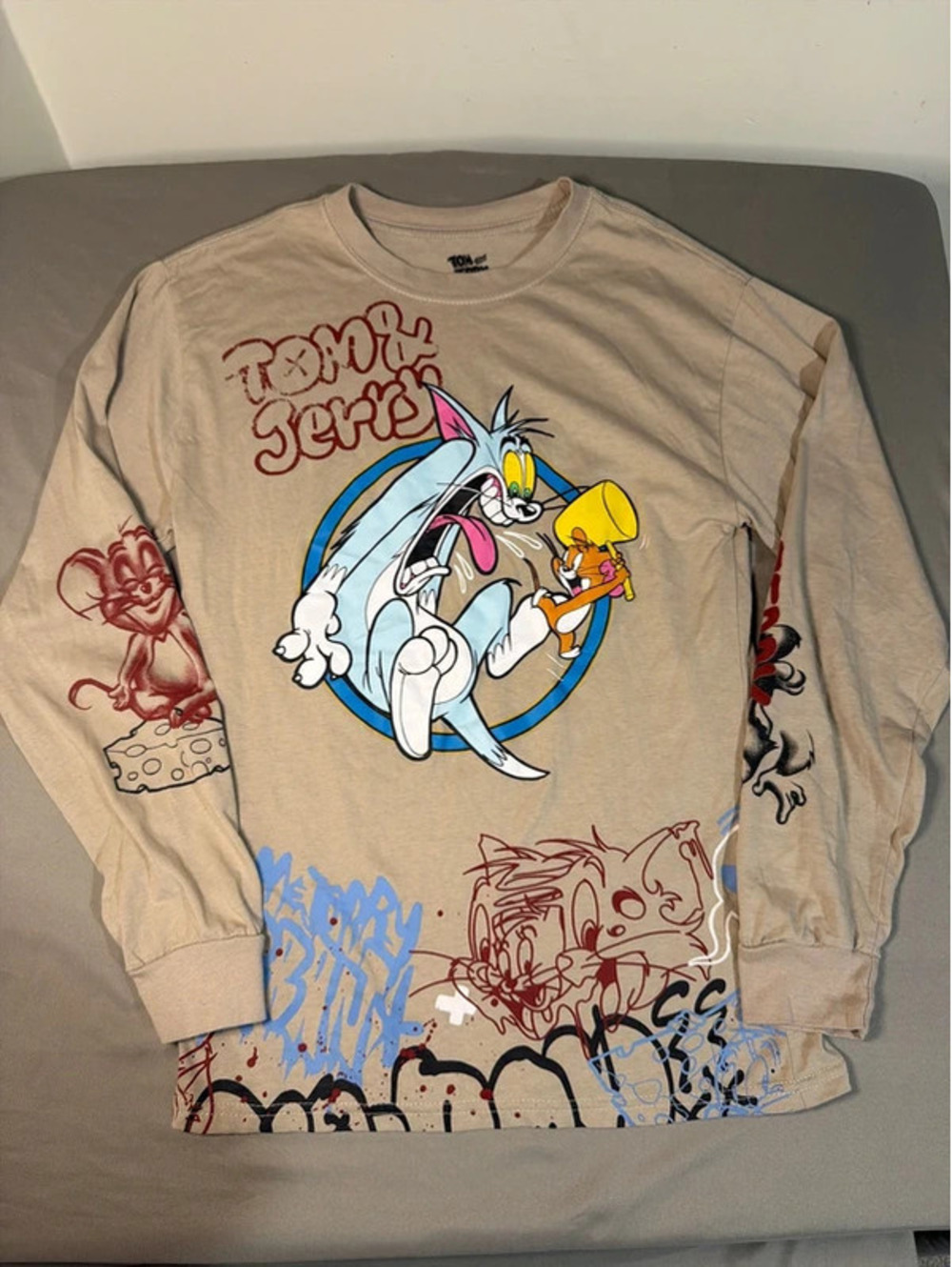 Tom & Jerry Cartoon T-Shirt All Over Print Graphic Size S (34-36) Long Sleeve